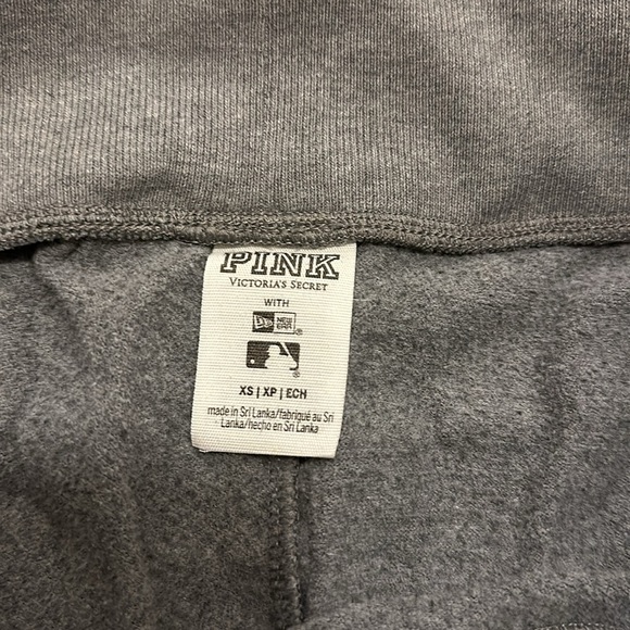 Chicago Cubs Shorts XS - Picture 4 of 4